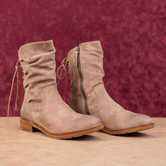 Sofft Shoes - Sofft Wmn Sharnell Low Distress Beige Suede Waterproof Back Lace-up Boots sz 9.5